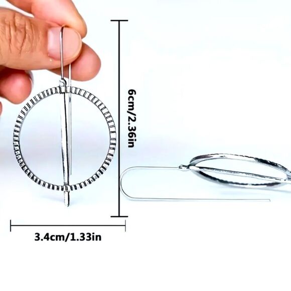 ✨ 🆕 ✨BoHo Vintage Round Hollow Hanging Earrings✨ - Picture 4 of 11